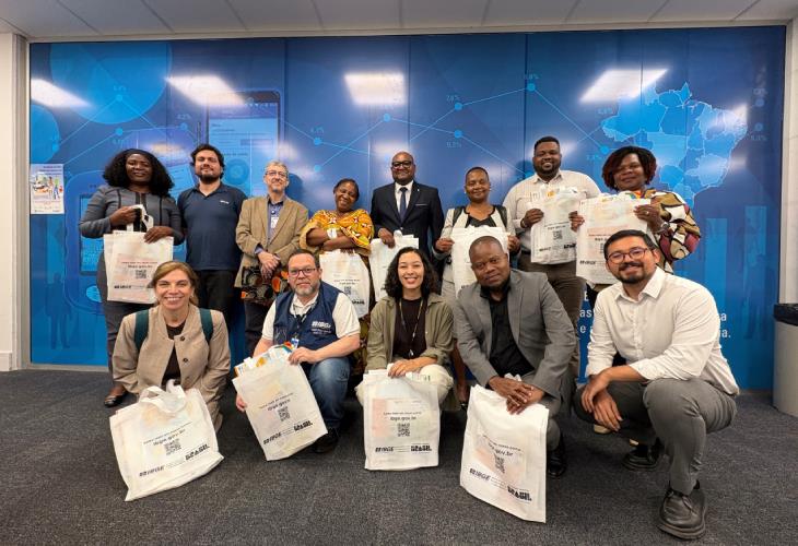 Representantes do IBGE, Delega&ccedil;&atilde;o de Mo&ccedil;ambique e representantes da Comiss&atilde;o Nacional para os ODS da Secretaria-Geral da Presid&ecirc;ncia da Rep&uacute;blica em visita t&eacute;cnica na SES/DF - Foto: Gabriella Carmo